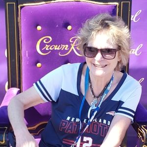 Meet your Posher, Sharon